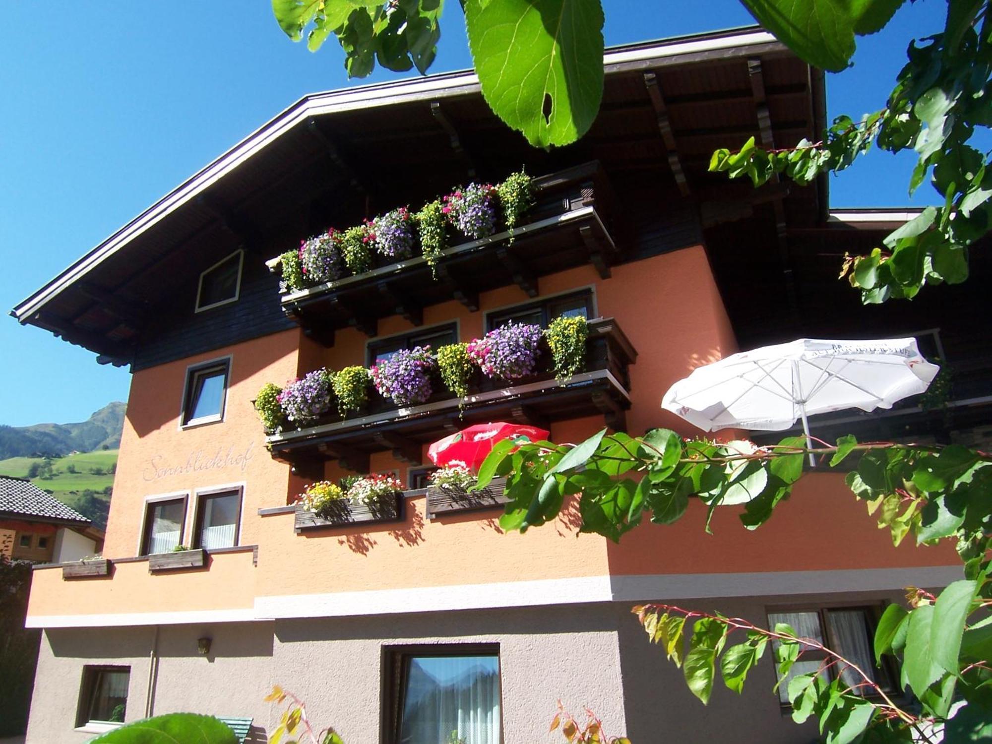 Fruehstuecks- Pension Sonnblickhof Rauris Exterior photo